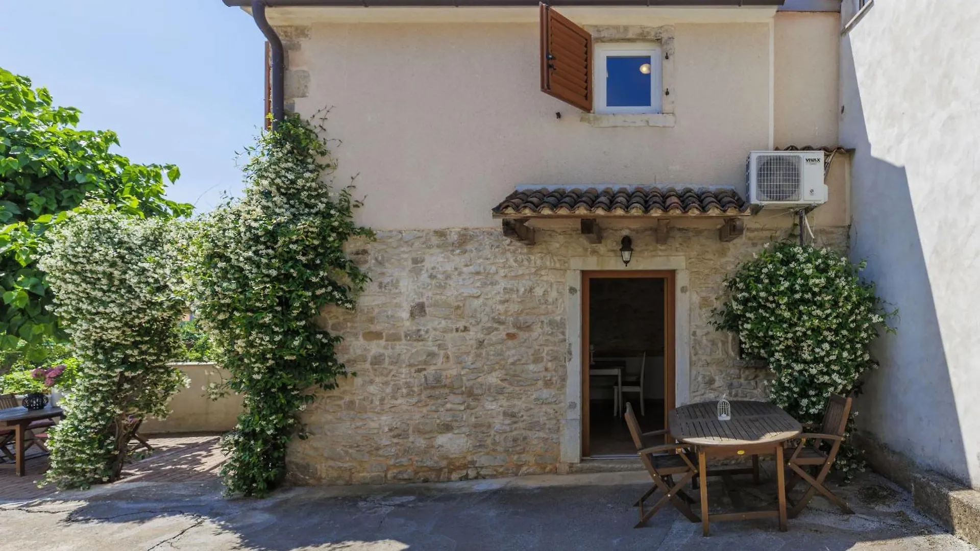 Holiday Home Pinia I - Kst126 By Interhome Kastelir